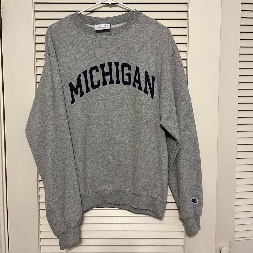 Champion Michigan sweatshirt M